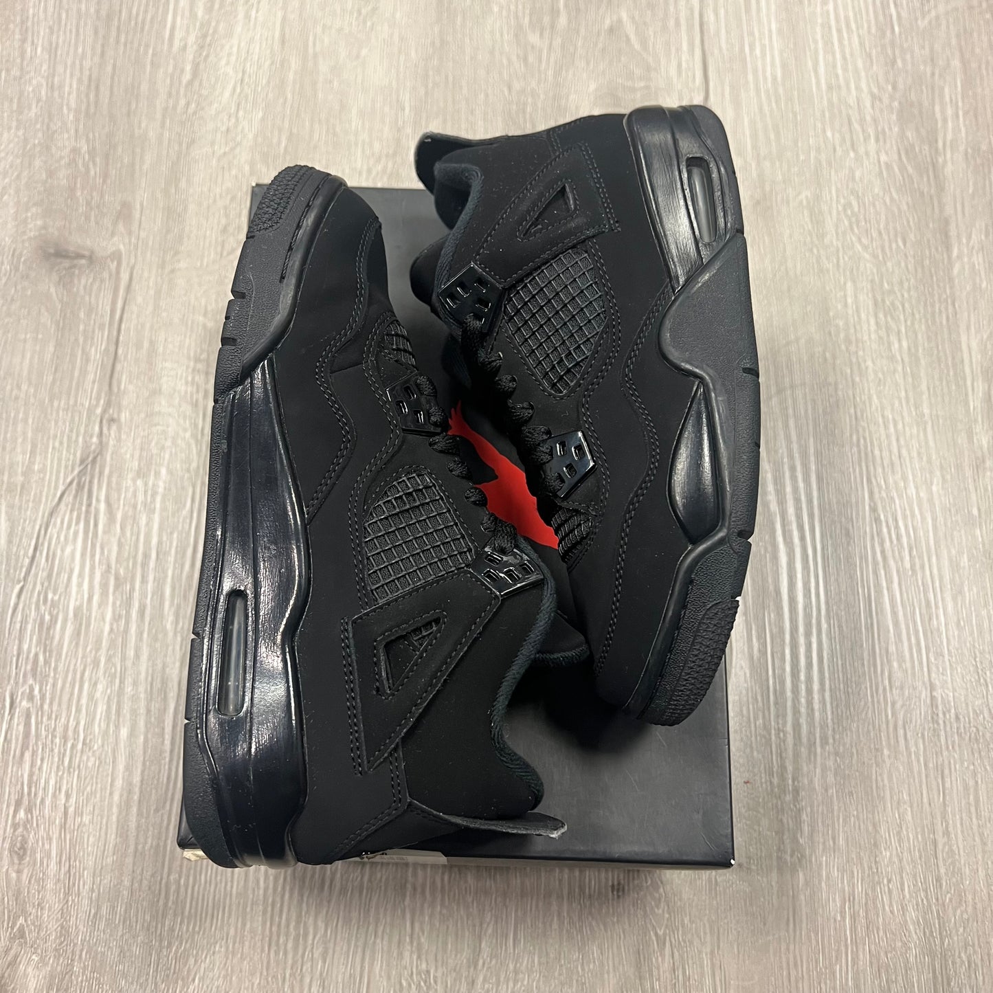 Jordan 4 Black Cat Sz 5Y (Preowned)