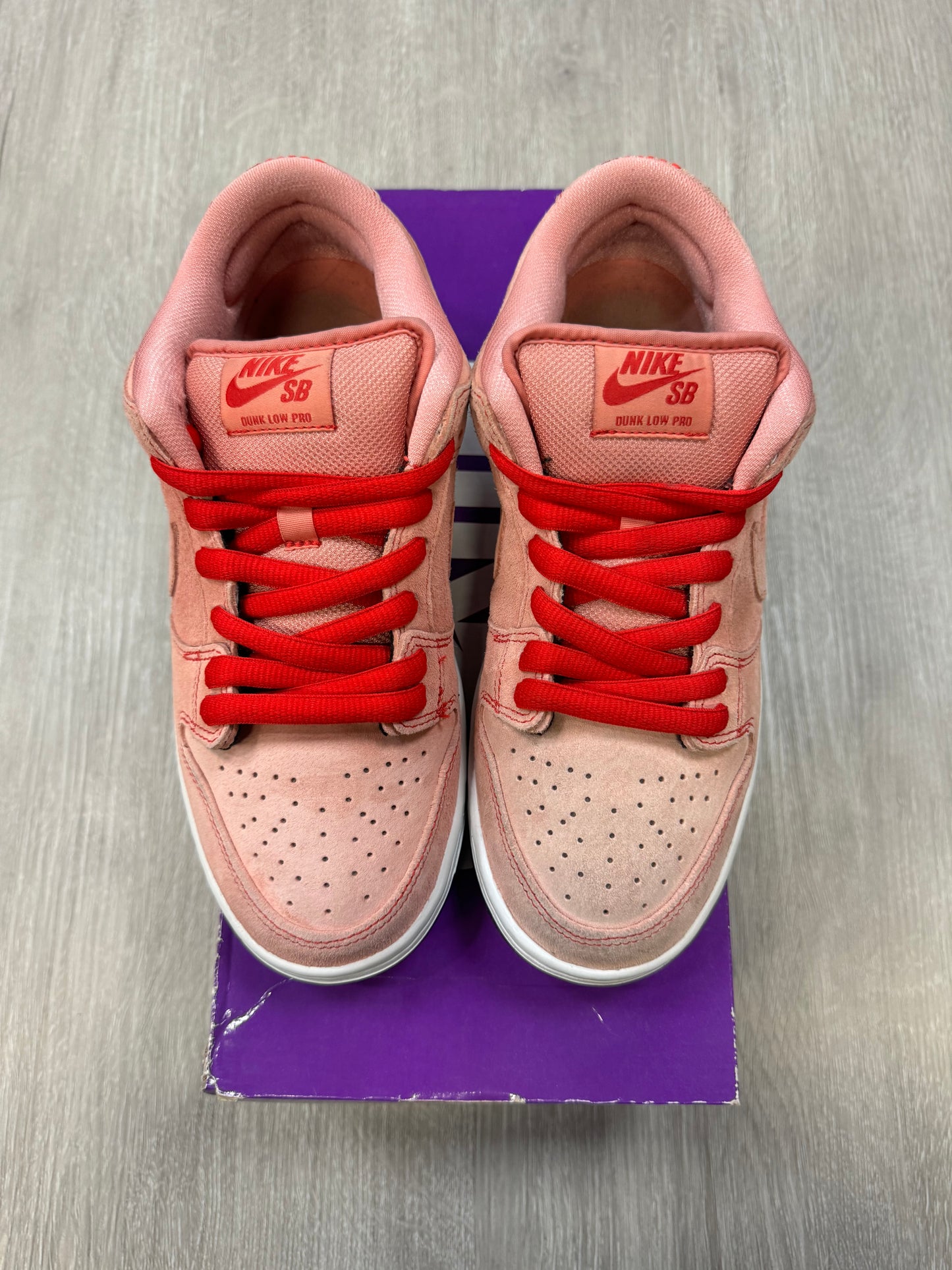 Nike SB Dunk Pink Pig Sz 7.5Y/9W (Preowned)