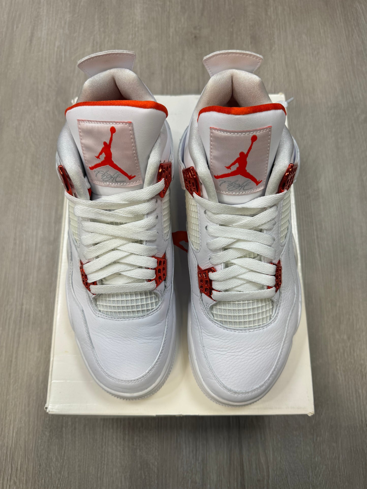 Jordan 4 Metallic Orange Sz 9.5 (Preowned)