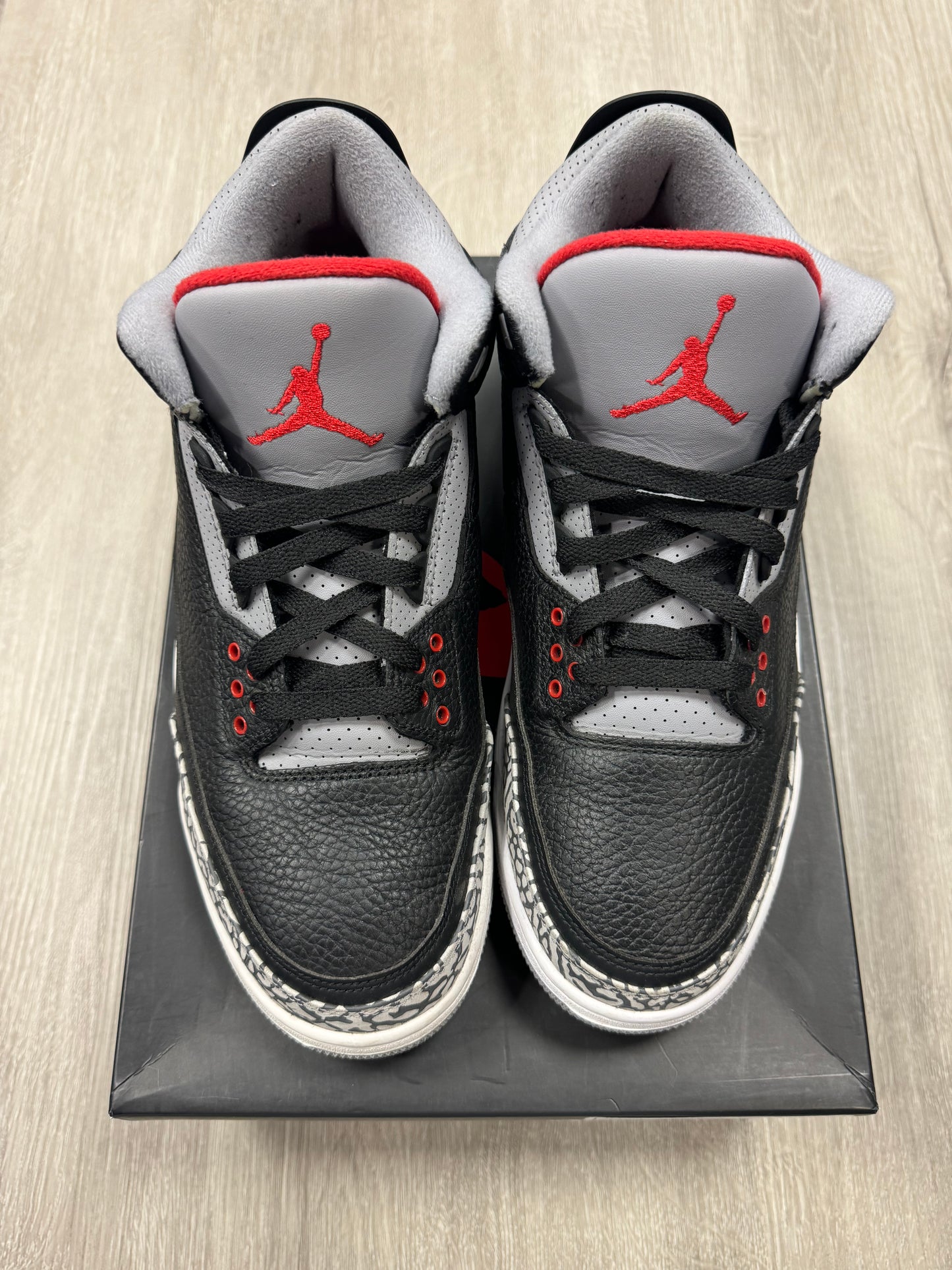 Jordan 3 Black Cement Sz 10.5 (Preowned)