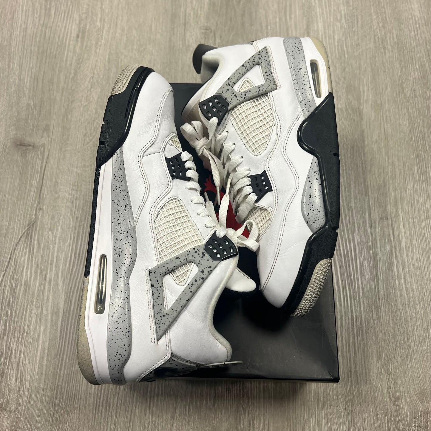 Jordan 4 White Cement ‘16 Sz 12 (Preowned)