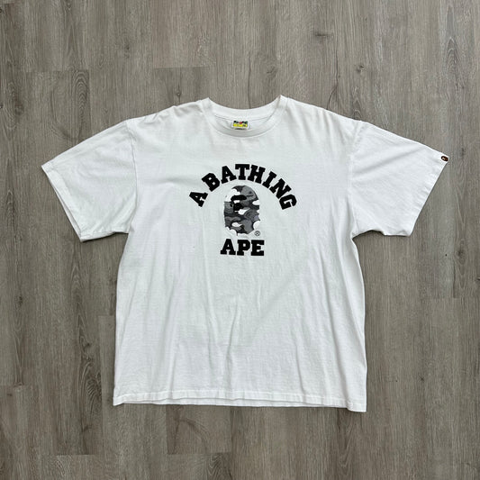 A Bathing Ape White Camo Logo Tee Sz XXL (Preowned)